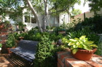 Topiary Haven - Accommodation Gold Coast