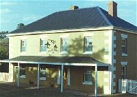 Wilmot Arms Inn - Accommodation Find