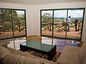 Uxbridge TAS Phillip Island Accommodation