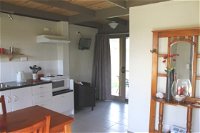 Flinders Island Cabin Park and Car Hire - Accommodation Airlie Beach