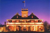 Tynwald Willow Bend Estate - Broome Tourism