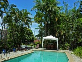 Manoora QLD Accommodation in Surfers Paradise