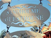 Sandholme Guesthouse 5 Star - Accommodation Cooktown