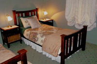 Ripon Cottage - Accommodation Airlie Beach