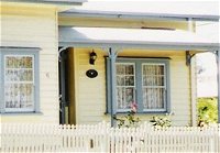 Rose Cottage Bed  Breakfast - Foster Accommodation