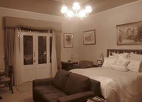 Silver Birch Bed  Breakfast - Southport Accommodation
