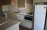 Bowlo Holiday Cabins - Accommodation Cooktown