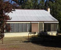 Kookaburra Cottage - Pooncarie - Wagga Wagga Accommodation