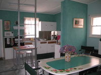 Lavender and Lace Cottage - Redcliffe Tourism