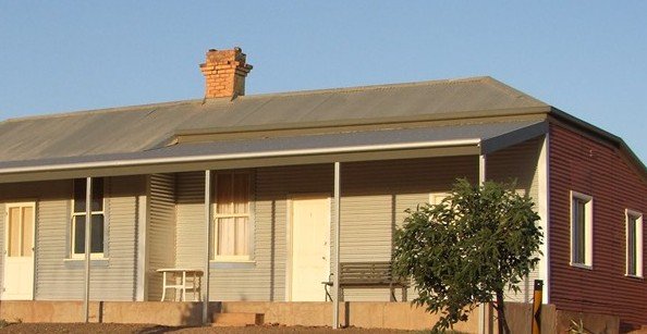 Farm Stays Broken Hill NSW Accommodation Australia