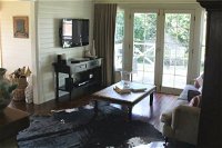 Book Barn Cottage - Accommodation Sydney