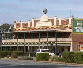 Barellan NSW Goulburn Accommodation