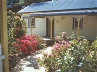 AppleBlossom Cottage - Geraldton Accommodation