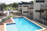 Emu's Beach Resort - Wagga Wagga Accommodation
