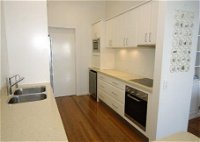 Claytons on Cylinder Beach Front Apartments - Geraldton Accommodation