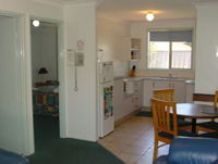 Apollo Lodge - Accommodation Airlie Beach
