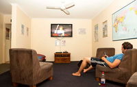 Surfers Paradise YHA At Main Beach - Hervey Bay Accommodation