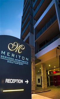 Meriton Serviced Apartments Southport - Accommodation Airlie Beach