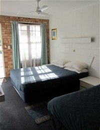 Surf Street Motel - Accommodation Cooktown