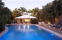 Comfort Suites Trinity Beach Club - Geraldton Accommodation