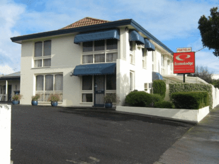 Econo Lodge Hacienda Motel - Accommodation Cooktown
