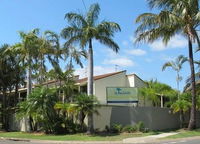 Le Court Villas - Tweed Heads Accommodation