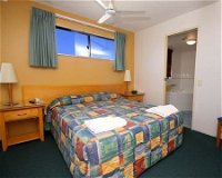 Caribbean Resort - St Kilda Accommodation