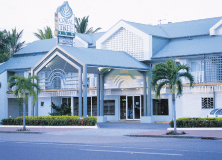 Coral Tree Inn - Accommodation in Surfers Paradise