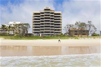 Pelican Sands Beach Resort - Surfers Gold Coast