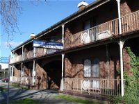 Albury Townhouse - Perisher Accommodation