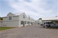 Hello Adelaide Motel  Apartments - Accommodation Redcliffe
