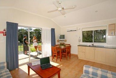 Anna Bay NSW Accommodation Redcliffe