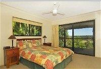 Suzanne's Hideaway - Accommodation in Surfers Paradise
