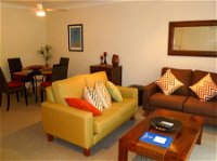 Miami Beachside Apartments - Accommodation in Surfers Paradise