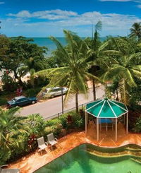 On The Beach Holiday Apartments - Whitsundays Tourism