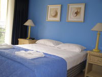 Paradise Island Resort - Accommodation Redcliffe