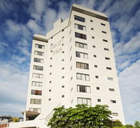 Langley Park Holiday Apartments - Tourism Cairns