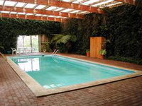 Avalon Motel - Accommodation Airlie Beach