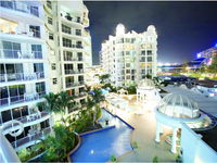 Phoenician Resort Apartments - Accommodation Gladstone