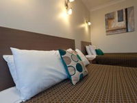 Econo Lodge Heritage Inn Wagga - Mackay Tourism