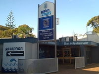 Golden Chain Palm Court Motor Inn - Accommodation Adelaide