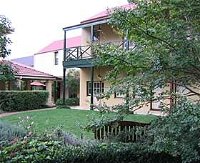 Mary Mackillop Place - Accommodation in Surfers Paradise