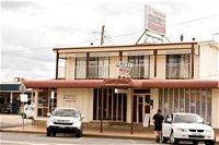 Town House Motor Inn - Accommodation Redcliffe