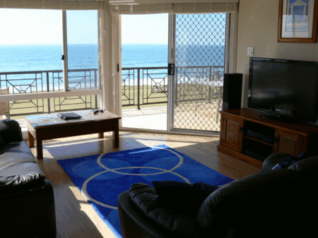 Meridian Resort - Accommodation Nelson Bay
