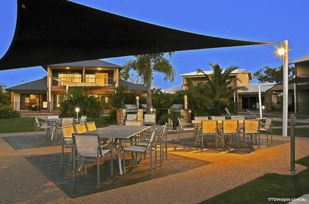The Edge on Beaches - Dalby Accommodation