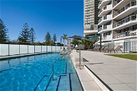 South Pacific Plaza - Accommodation in Surfers Paradise