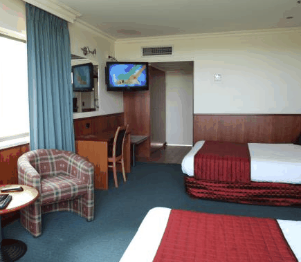 Berri Resort Hotel - Wagga Wagga Accommodation
