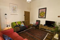 Te Artists' Residence Fremantle Holiday Accommodation - Accommodation Search