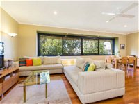 Short Stay Network - Accommodation in Surfers Paradise