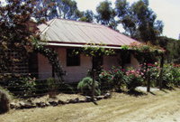 Settlers Cottage - Townsville Tourism